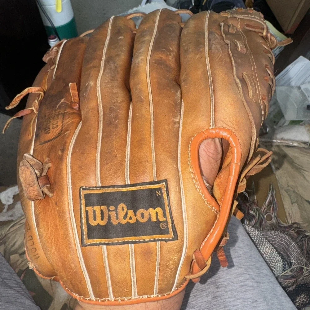 VINTAGE BRUCE SUTTER‎ WILSON A2245 BASEBALL GLOVE MITT